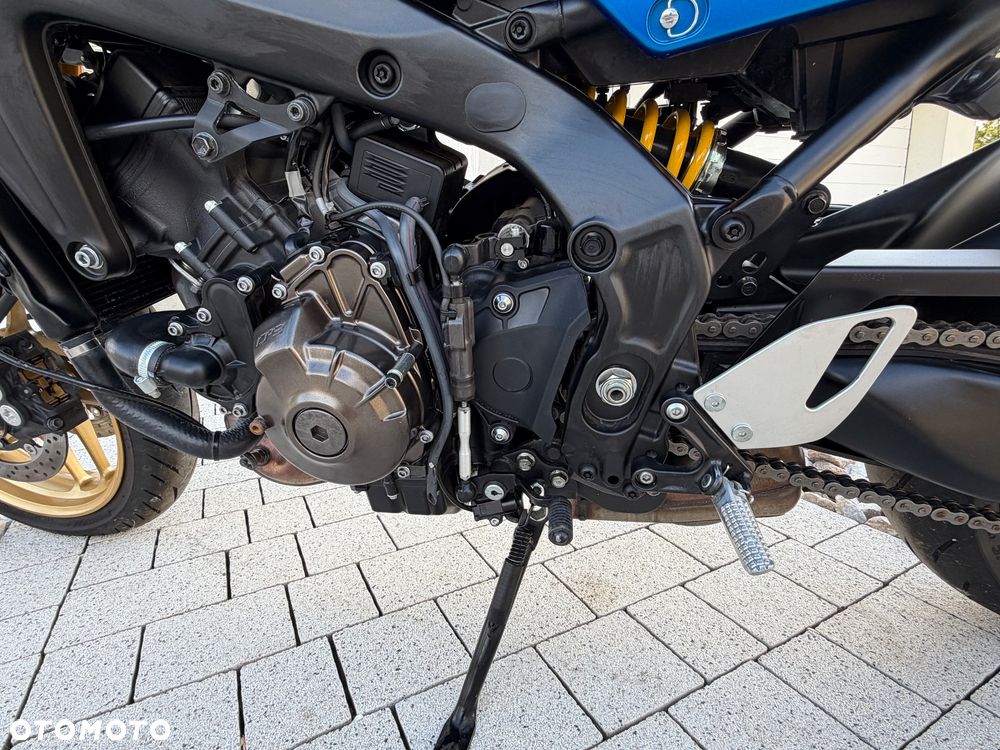 Yamaha XSR - 16