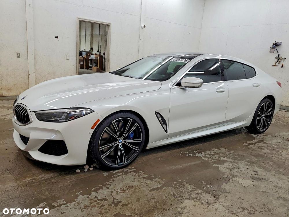 BMW Seria 8 - 1