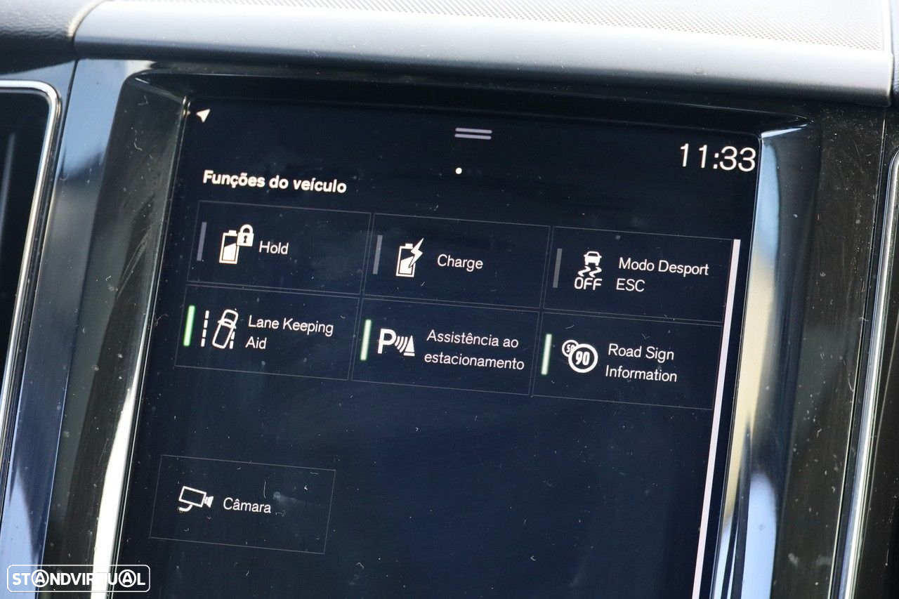 Volvo XC 60 2.0 T8 PHEV Momentum AWD - 22