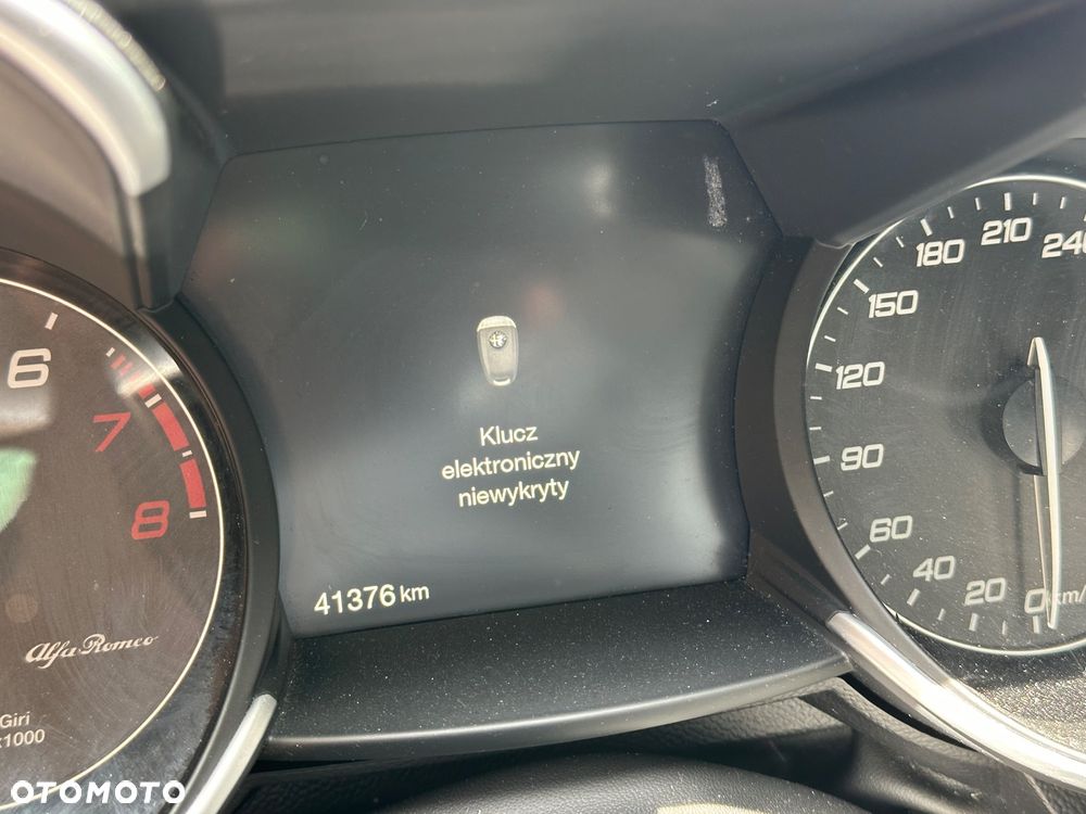 Alfa Romeo Giulia 2.9 Bi Turbo V6 Quadrifoglio - 6