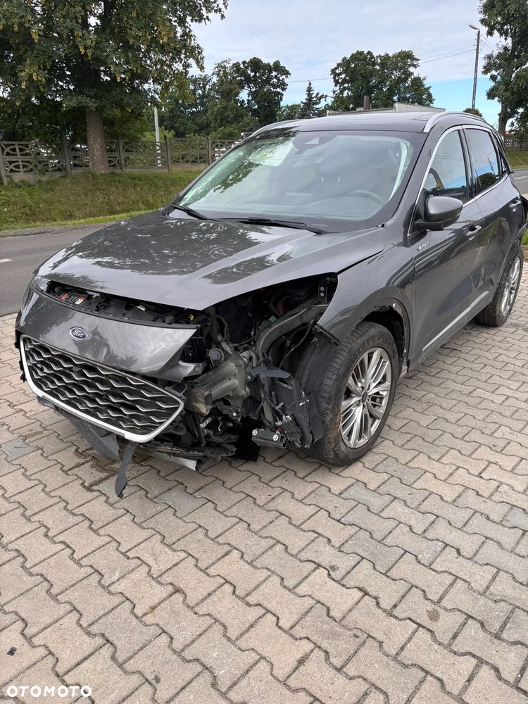 Ford Kuga - 8