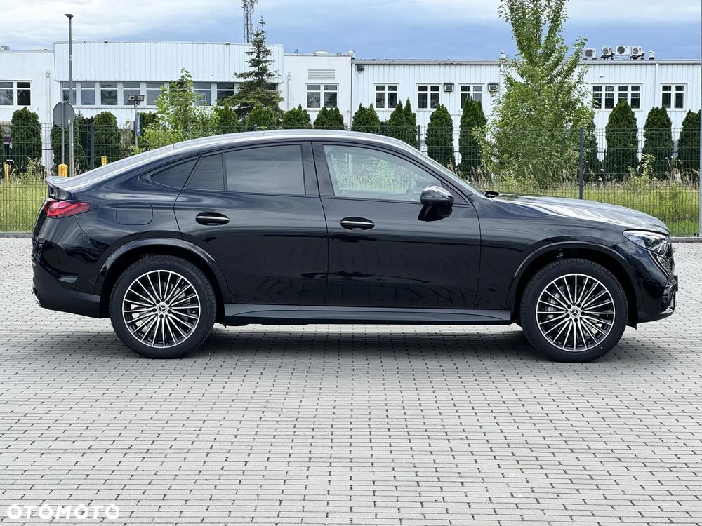 Mercedes-Benz GLC 300 e PHEV 4-Matic AMG Line - 7