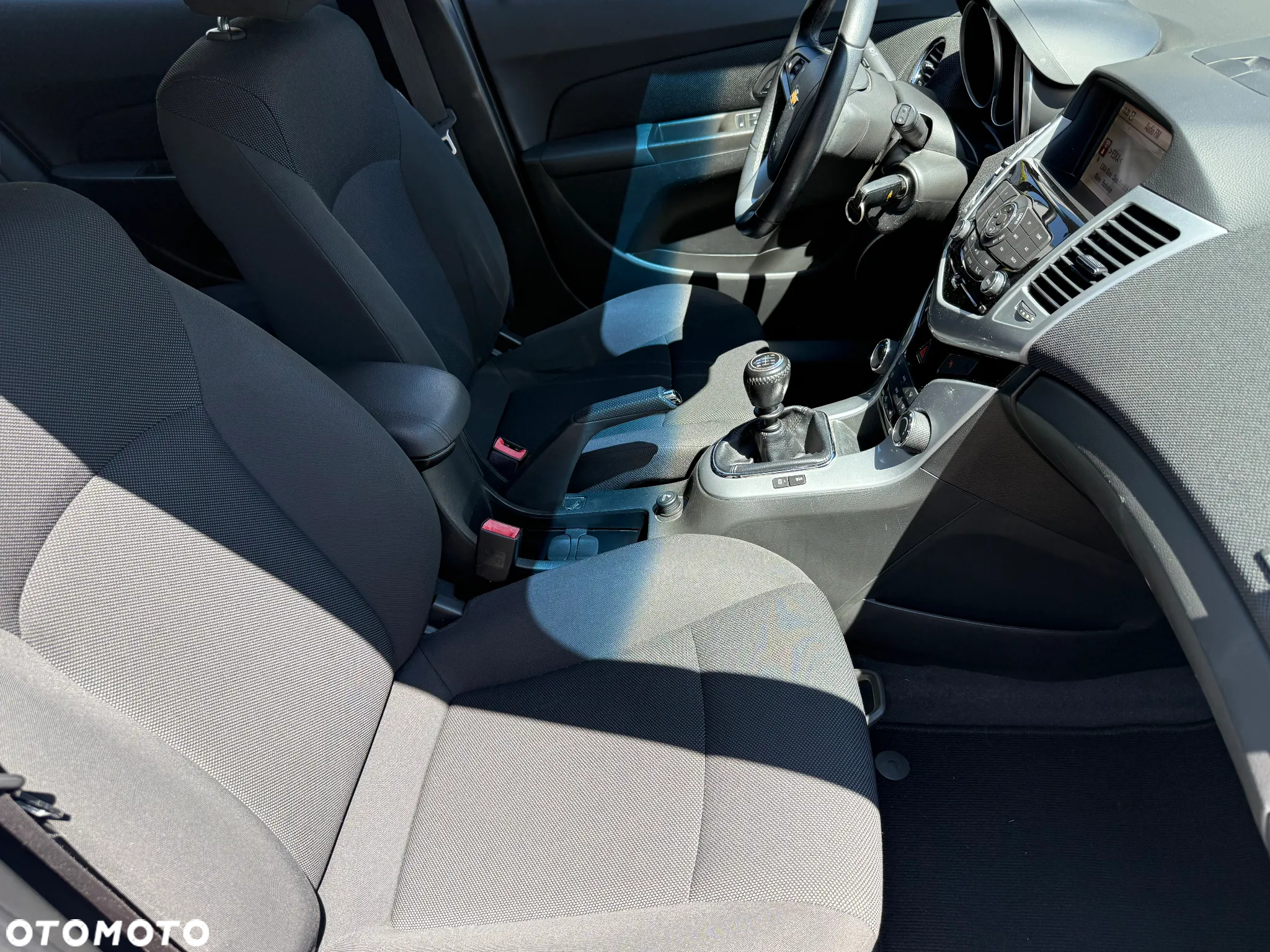 Chevrolet Cruze 1.4T LTZ+ - 11
