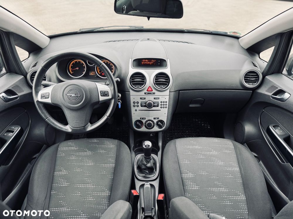 Opel Corsa 1.2 16V Enjoy - 8