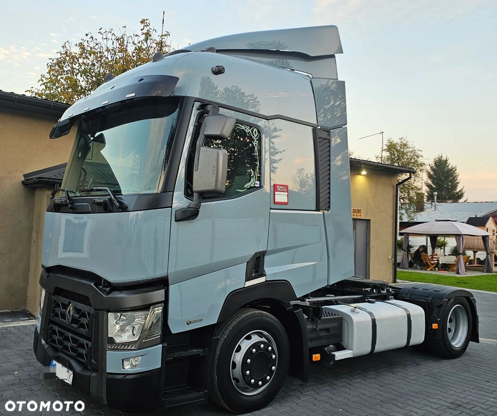 Renault T