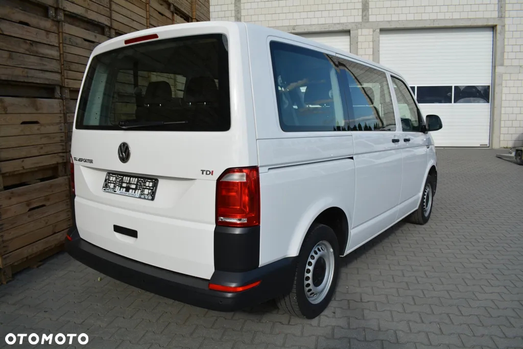 Volkswagen Transporter T6 TDI L1H1 DSG - 5