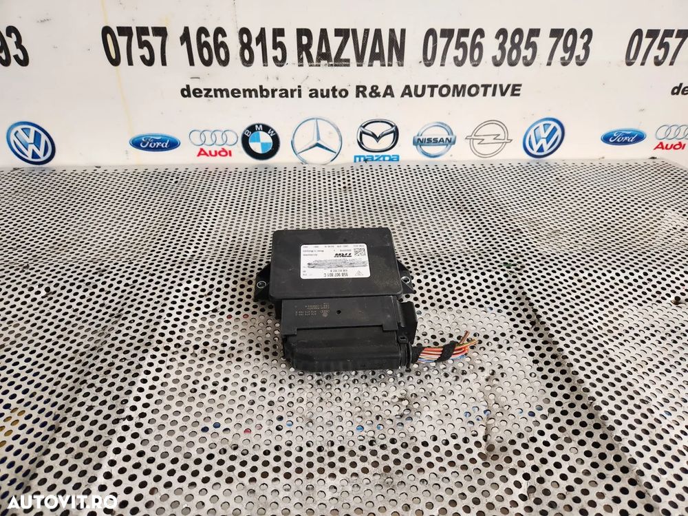 Modul Frana De Mana Porsche Macan Cod 95B907801C - Dezmembrari Arad * Factura Si Garantie *- Achizitionam Autoturisme/Piese Auto - 1