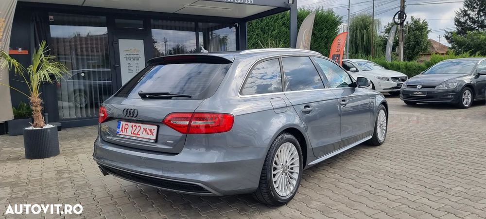 Audi A4 2.0 TDI DPF quattro S tronic S line Sportpaket - 4