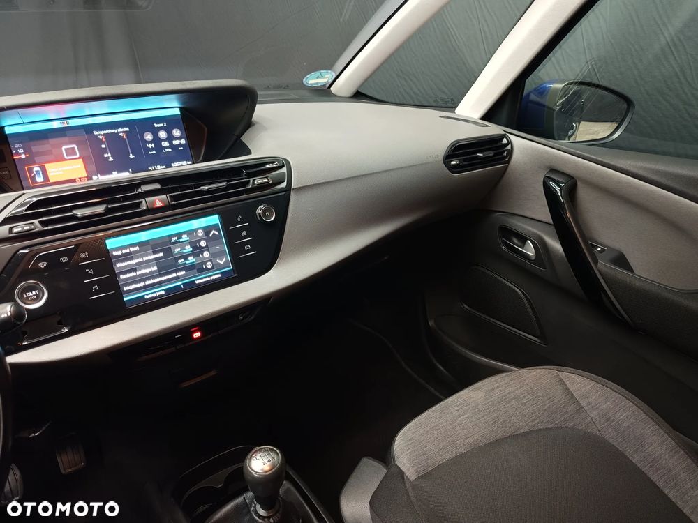 Citroën C4 Picasso - 25