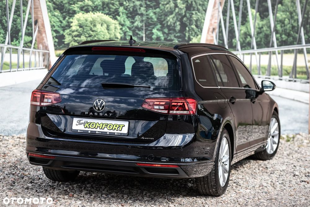 Volkswagen Passat - 8