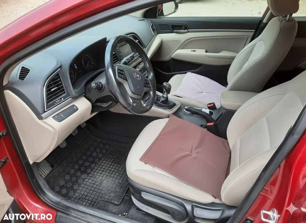 Hyundai Elantra 1.6 MPi Highway - 5