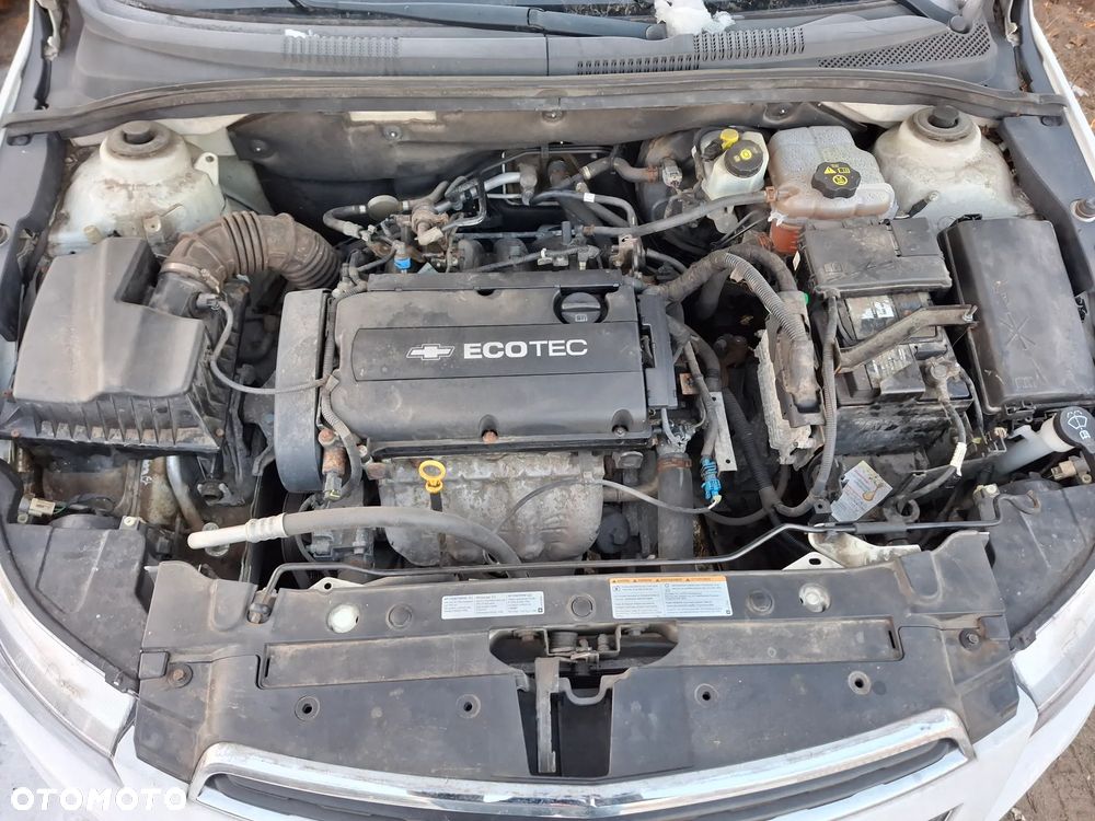 Chevrolet Cruze 1.6 LS - 7