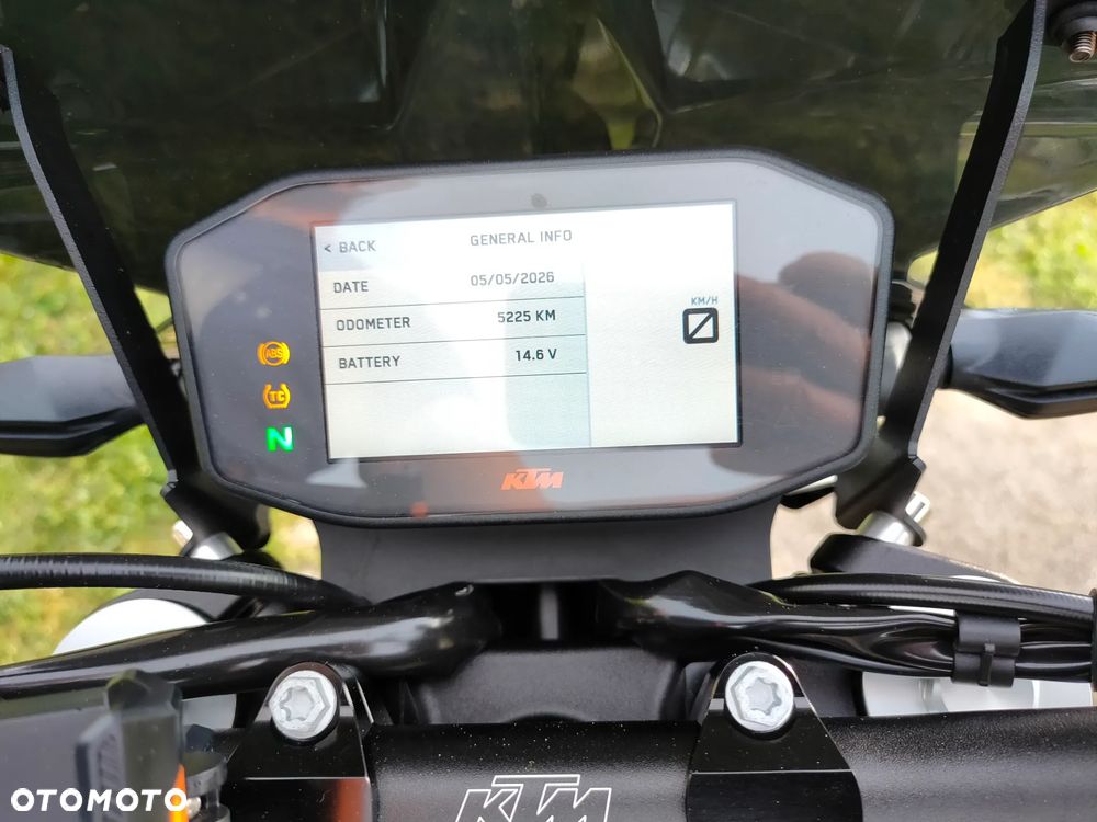 KTM Duke - 11