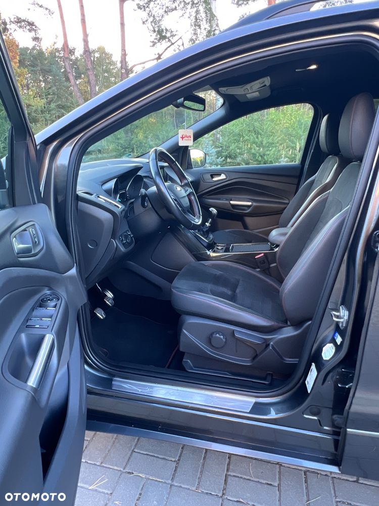 Ford Kuga 2.0 TDCi AWD ST-Line - 18