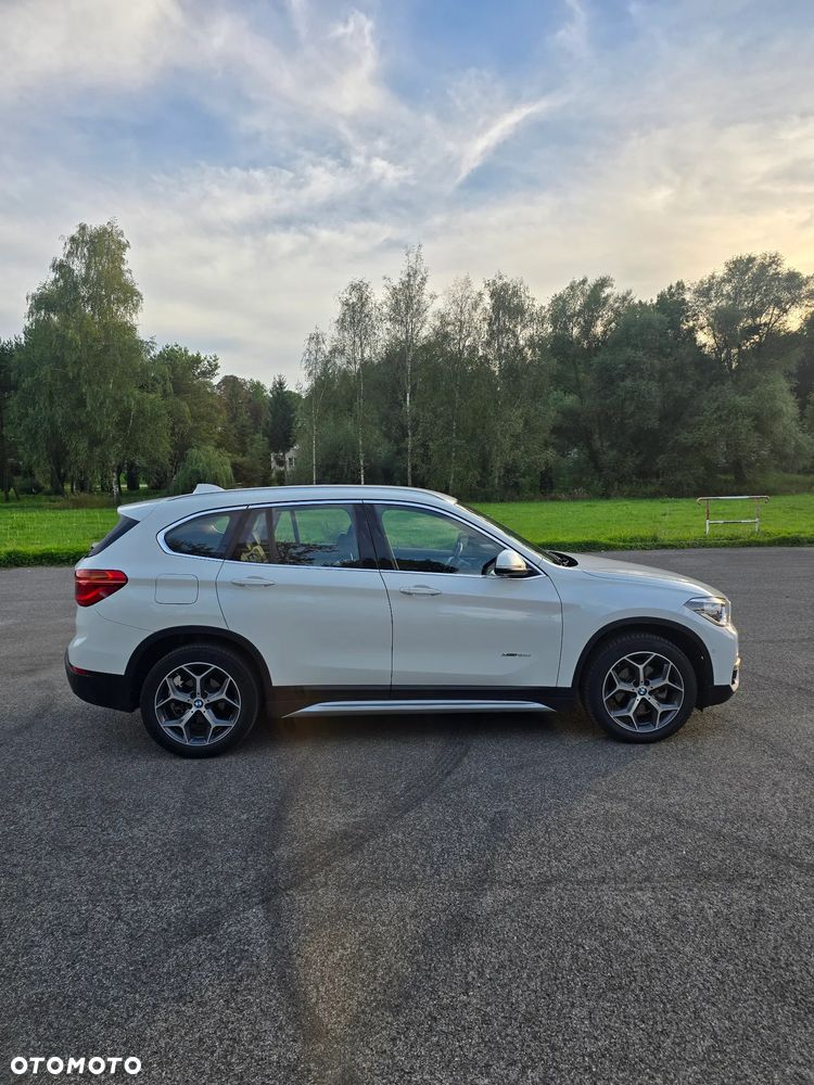 BMW X1 xDrive18d - 6