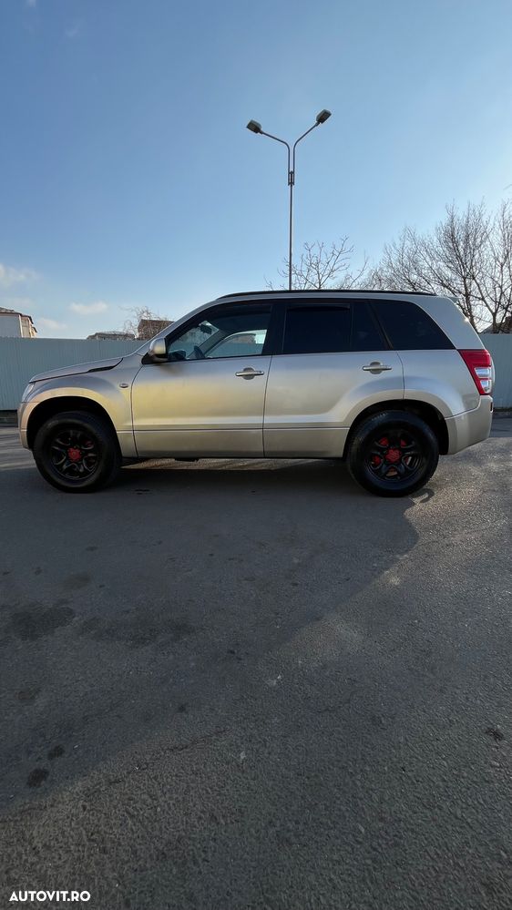 Suzuki Grand Vitara - 5