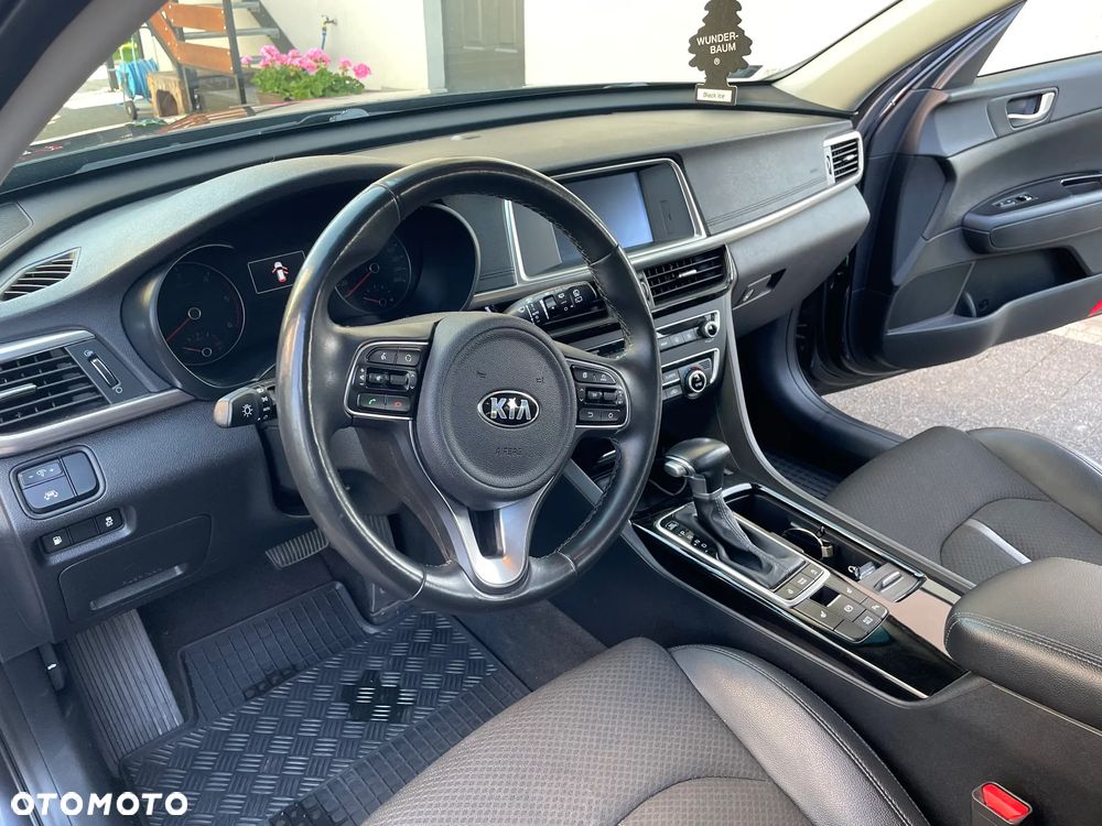 Kia Optima 1.7 CRDI L DCT - 11
