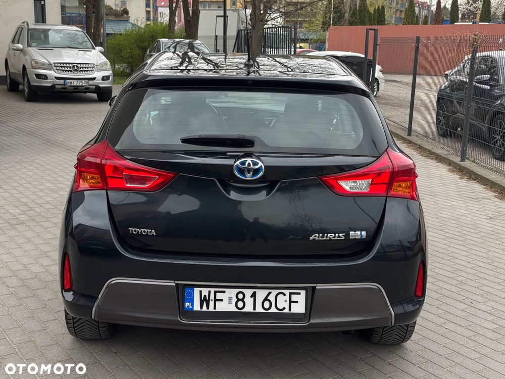 Toyota Auris - 5