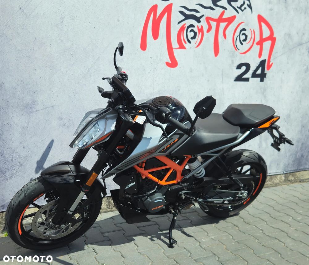 KTM Duke - 5
