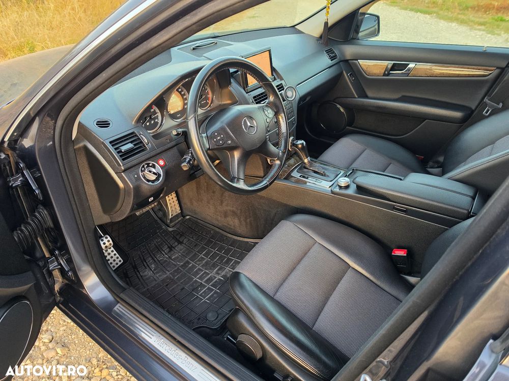Mercedes-Benz C 250 CGI Automatik BlueEFFICIENCY Avantgarde - 2