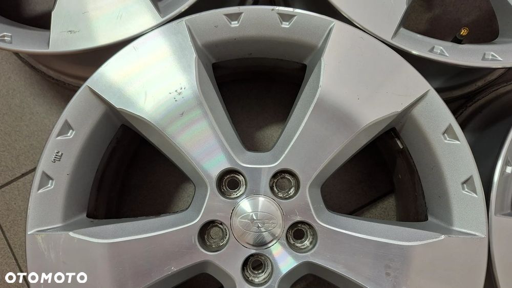 Felgi Aluminiowe 17 Subaru Forester 5x100 ET 48 - 4