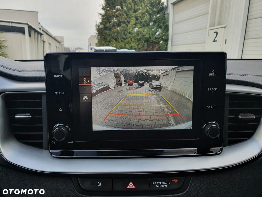 Kia Ceed 1.5 T-GDI M DCT - 36