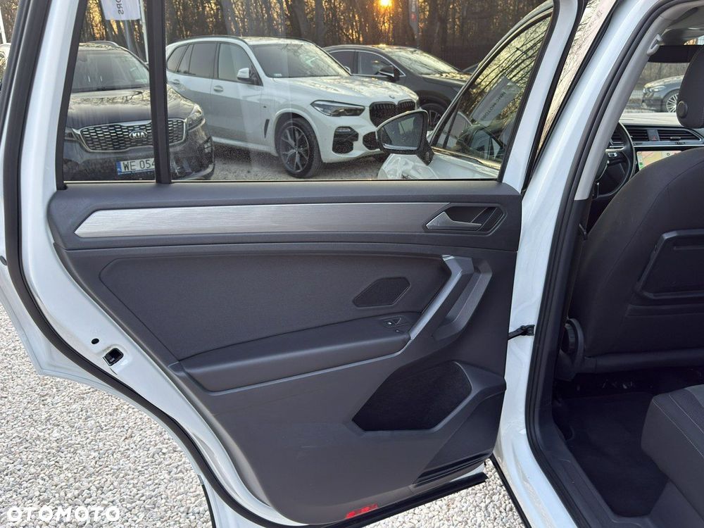 Volkswagen Tiguan Allspace - 18