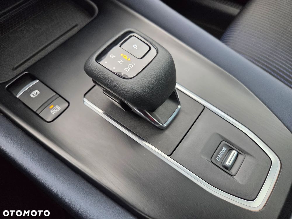 Nissan Qashqai 1.3 DIG-T MHEV Xtronic Tekna - 34