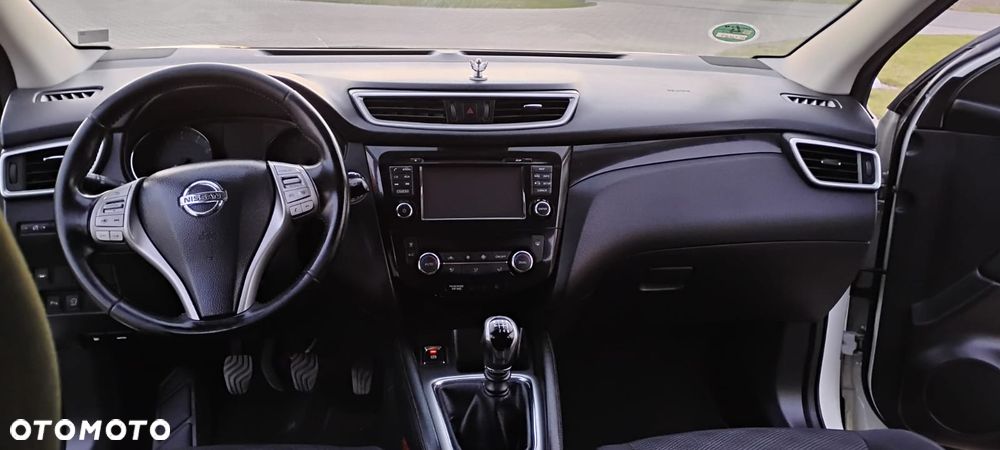 Nissan Qashqai - 14