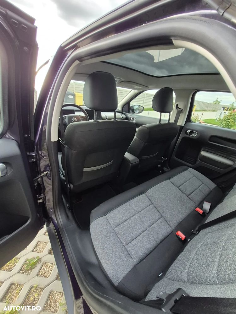 Citroën C4 Cactus 1.2 PureTech S&S EAT6 Feel - 24