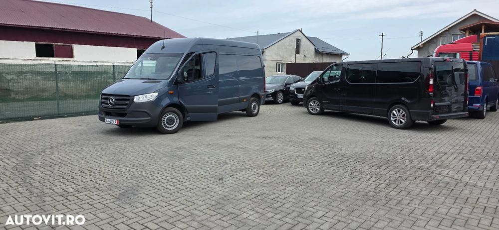 Mercedes-Benz Sprinter - 9