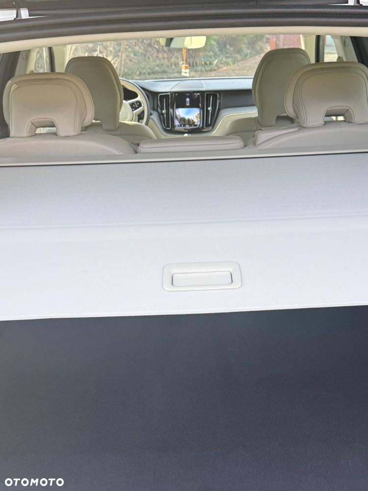 Volvo XC 60 - 16
