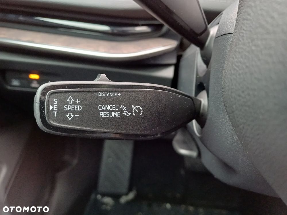 Skoda Superb 2.0 TDI SCR 4x4 L&K DSG - 15