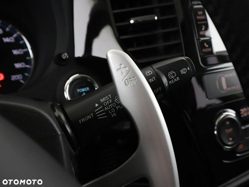 Mitsubishi Outlander Instyle NAVI - 35