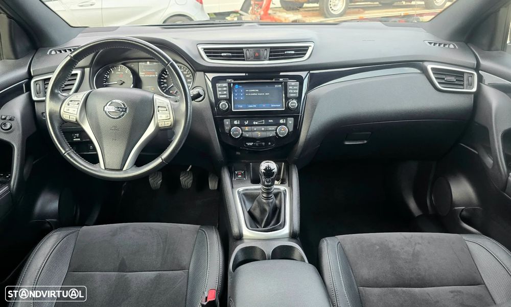 Nissan Qashqai 1.2 DIG-T N-Vision - 21