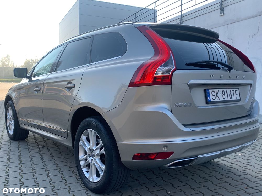 Volvo XC 60 D4 AWD Summum - 9