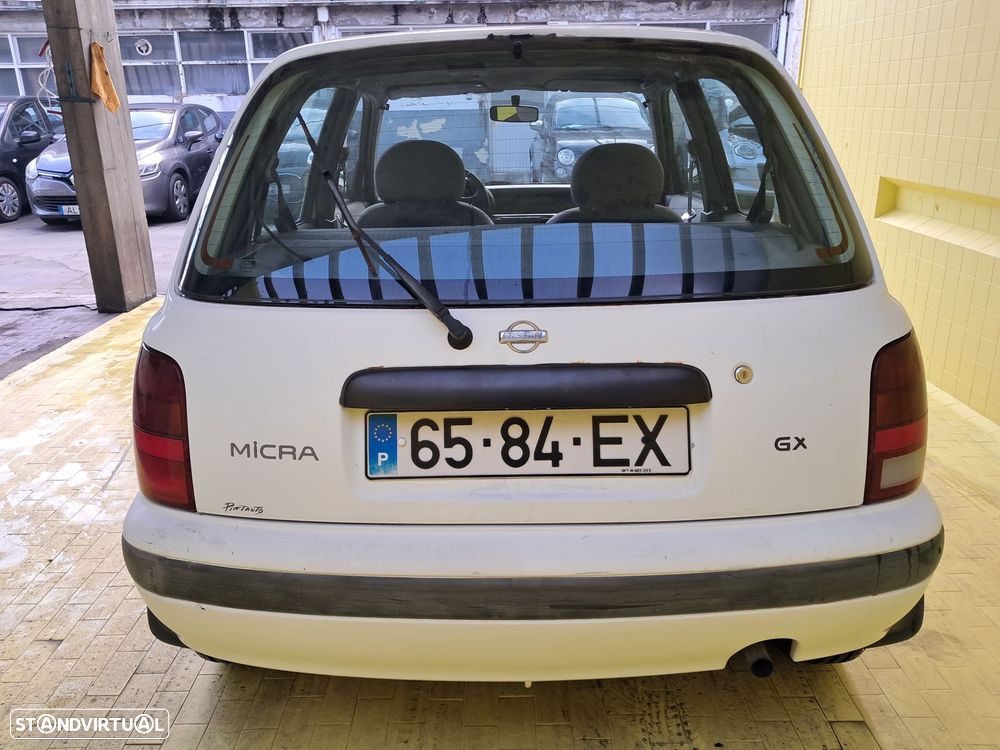 Nissan Micra 1.0 GX - 12