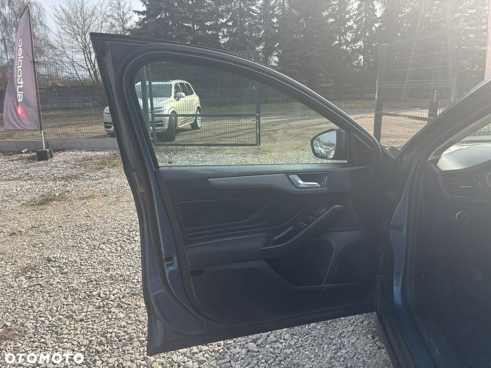 Ford Focus - 15