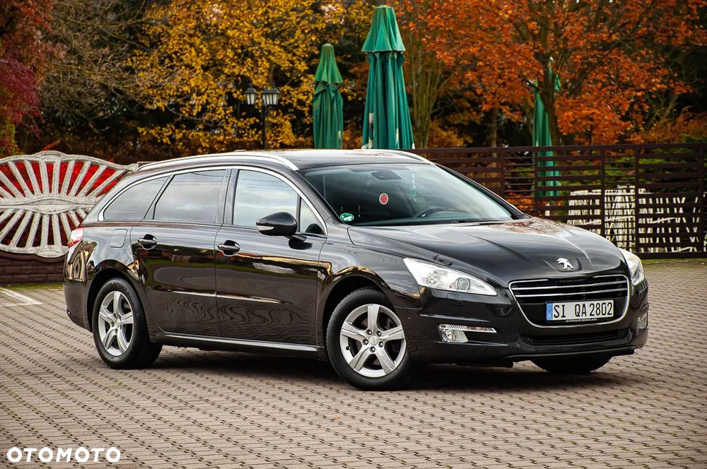 Peugeot 508 SW HDi FAP 140 Family - 11