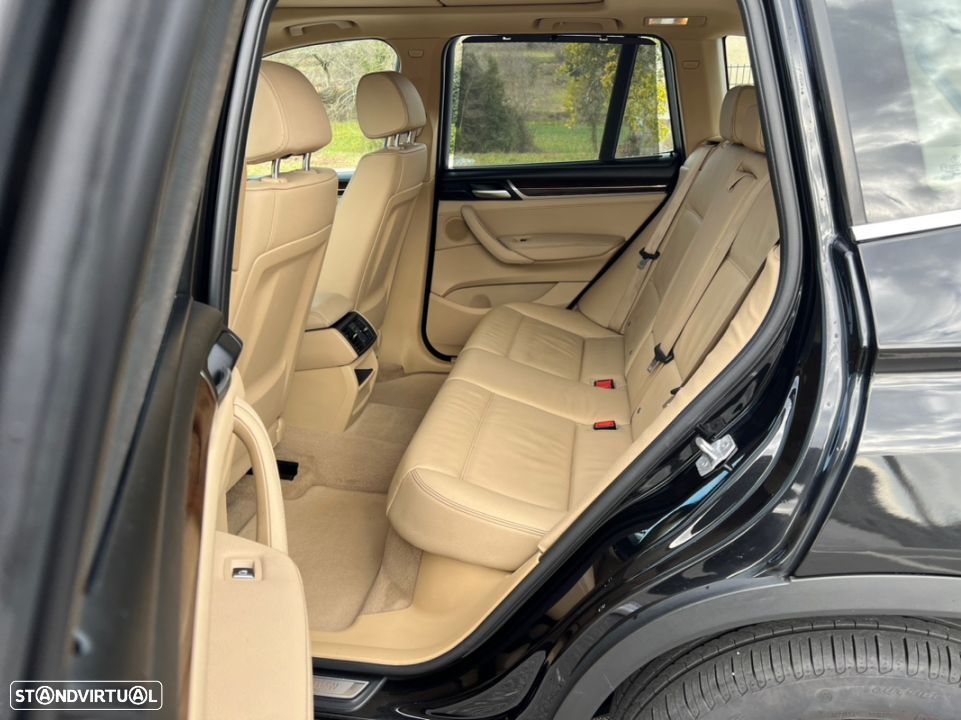 BMW X3 20 d xDrive Auto - 17