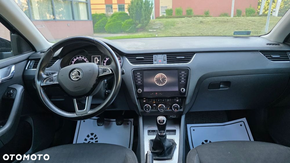 Skoda Octavia - 24