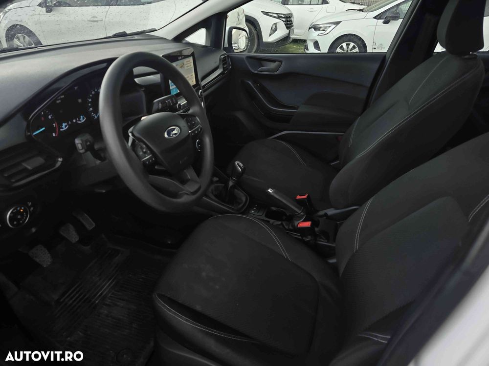 Ford Fiesta - 9