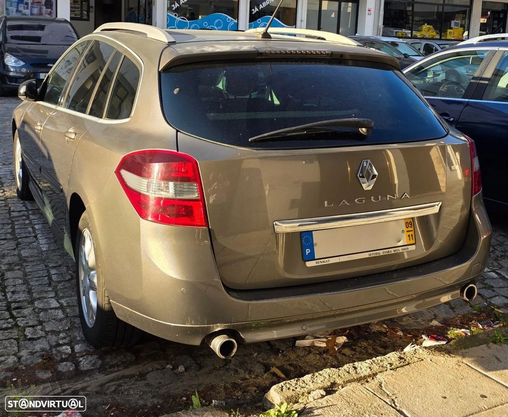 Renault Laguna Break 2.0 dCi Dynamique S — photo 3