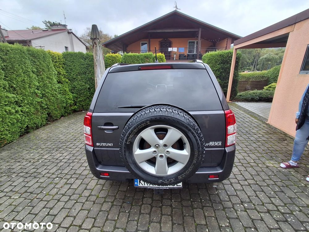 Suzuki Grand Vitara 1.9 DDiS Comfort + DPF - 9