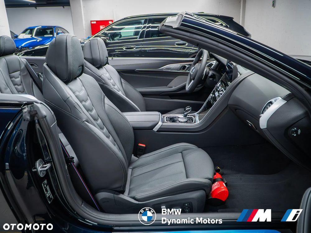 BMW Seria 8 840i xDrive - 23