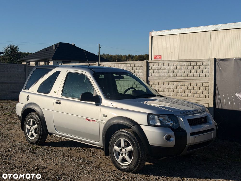 Land Rover Freelander 2004 photo 2
