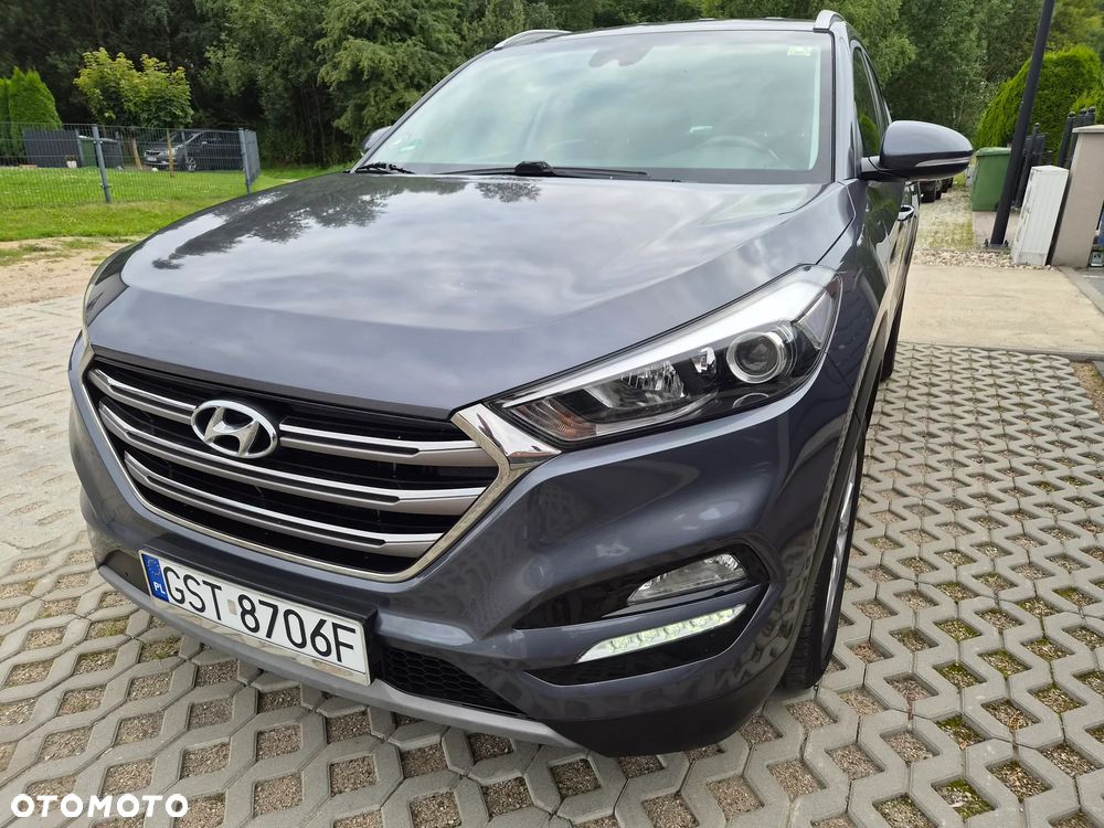 Hyundai Tucson blue 1.7 CRDi 2WD Style - 16