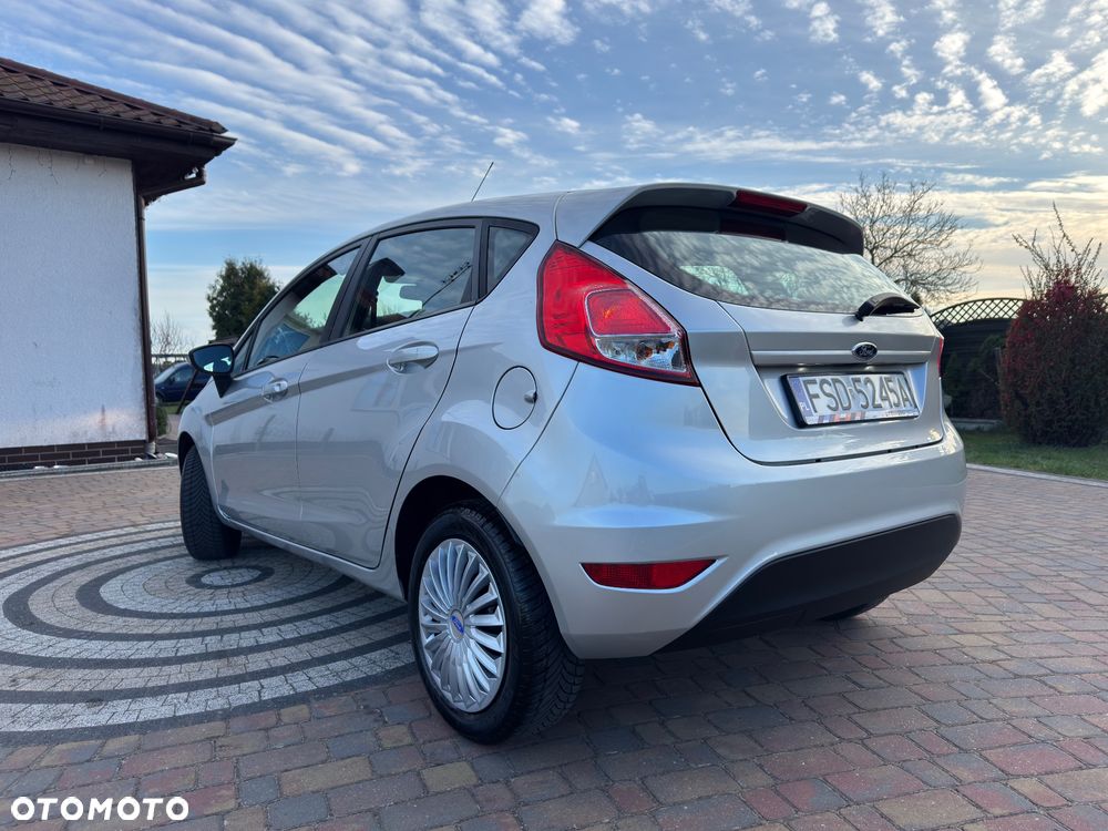 Ford Fiesta - 5