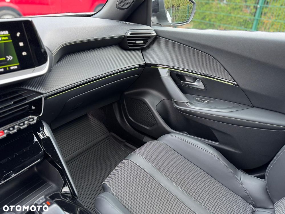 Peugeot 2008 1.2 PureTech GT S&S EAT8 - 12