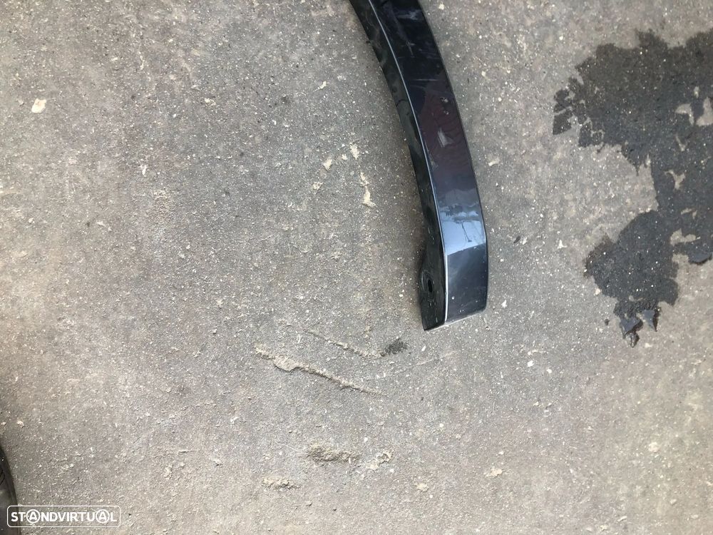 VOLVO XC60 ABA GUARDA LAMAS TRAS ESQUERDA - GL091 - 3